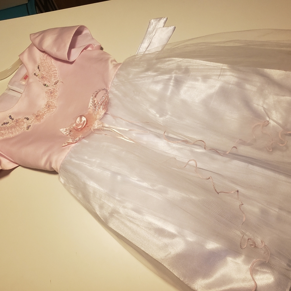 Girls Easter/Wedding Dress Size 4T Pink‎ and White